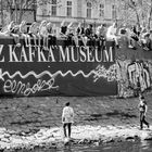 Auf der Mauer...