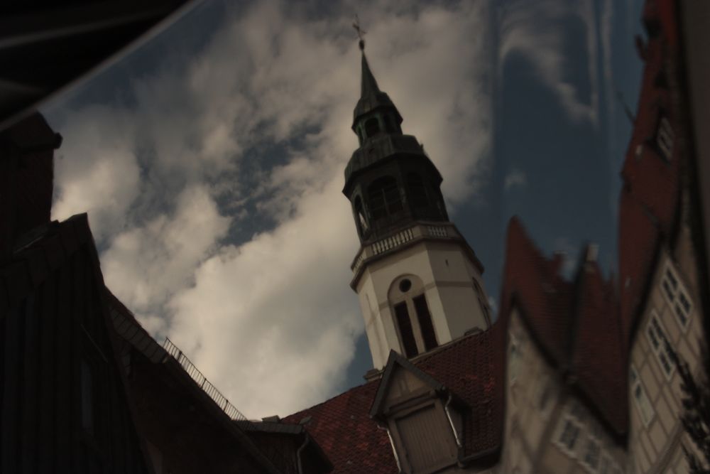 Auf der Motorhaube