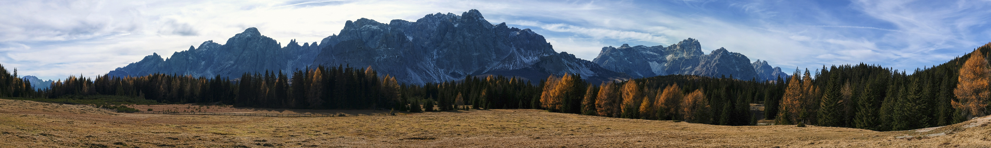 Auf der Nemes Alm im Herbst