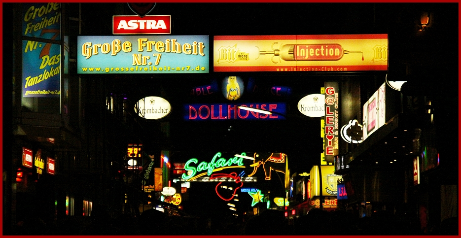 Auf der Reeperbahn nachts um halb Eins