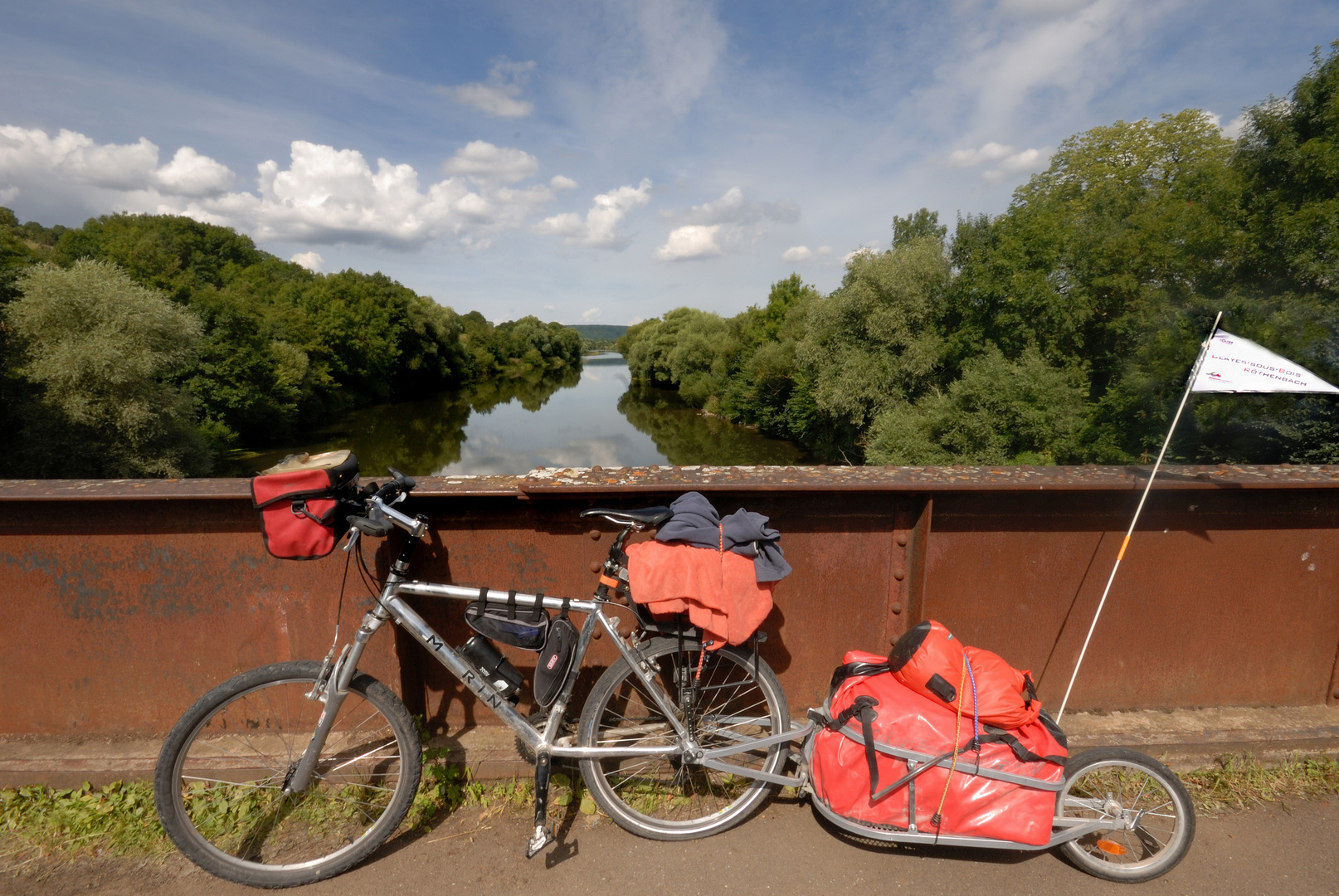 Auf der Reise nach Les Clayes-sous-Bois.