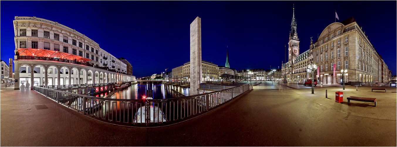 Auf der Schleusenbrücke