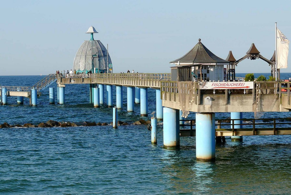 Auf der Seebrücke in Sellin