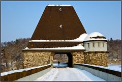 Auf der Sperrmauer am Möhnesee