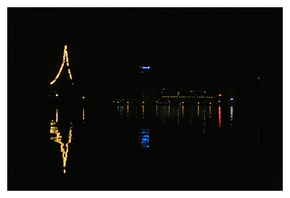 Auf der Spree bei Nacht I