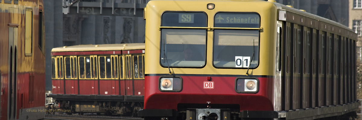 AUF DER STADTBAHN