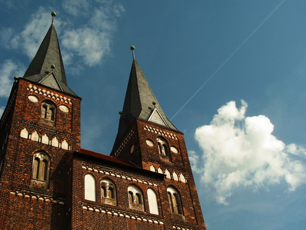 Auf der Straße der Romanik - Klosterkirche