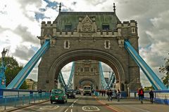 Auf der Tower Bridge