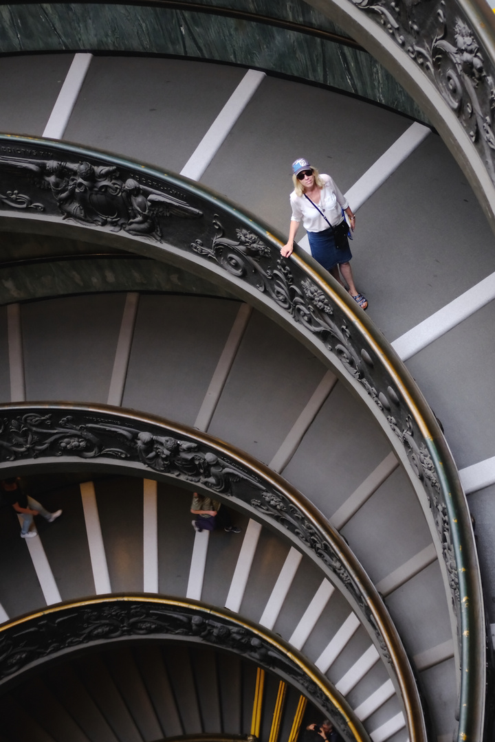 Auf der Treppe nach unten....