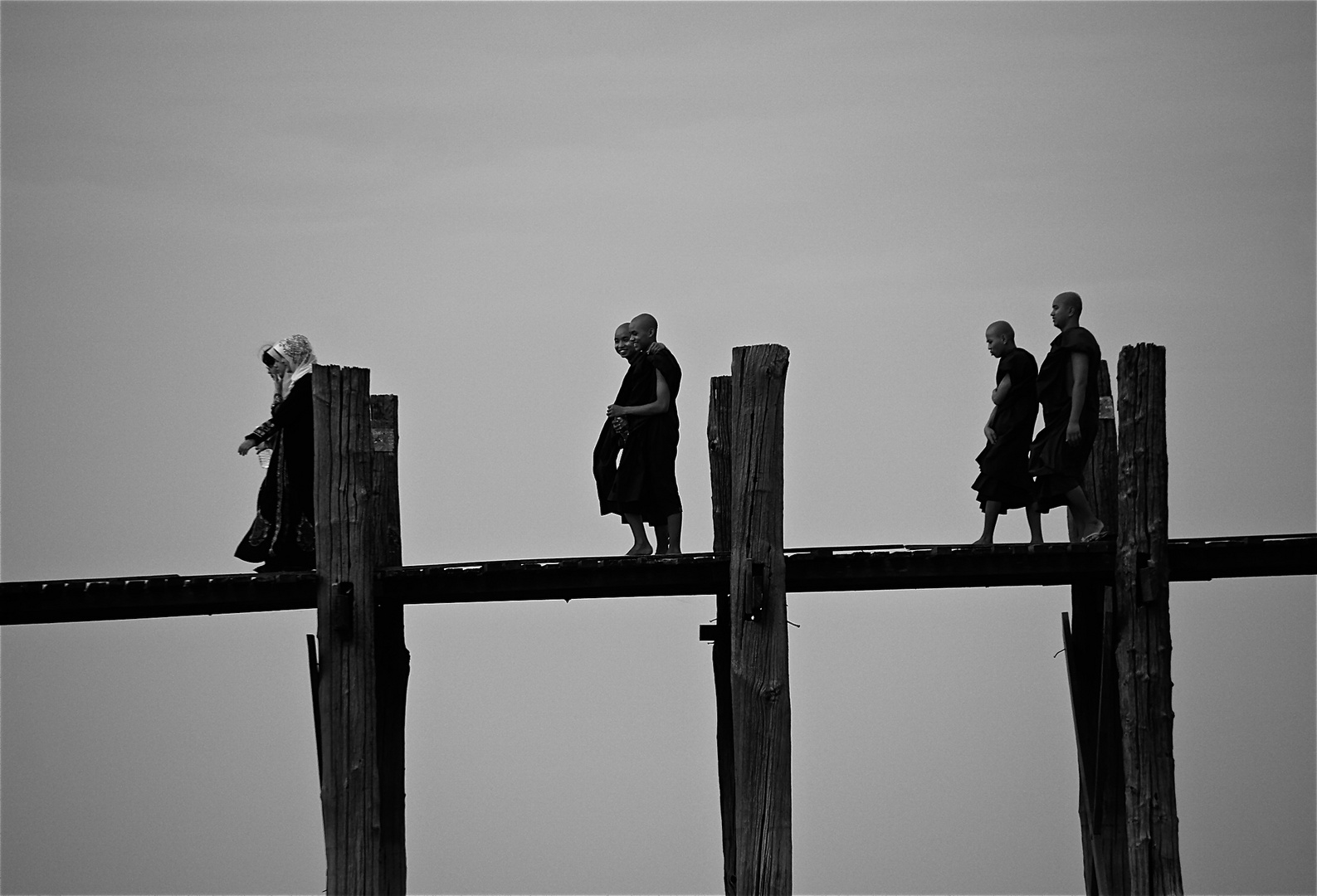 auf der u-bein brücke, amarapura, burma 2011