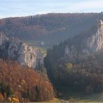 AUF FELS GEBAUT