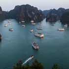 Auf Reede in der Halong Bucht