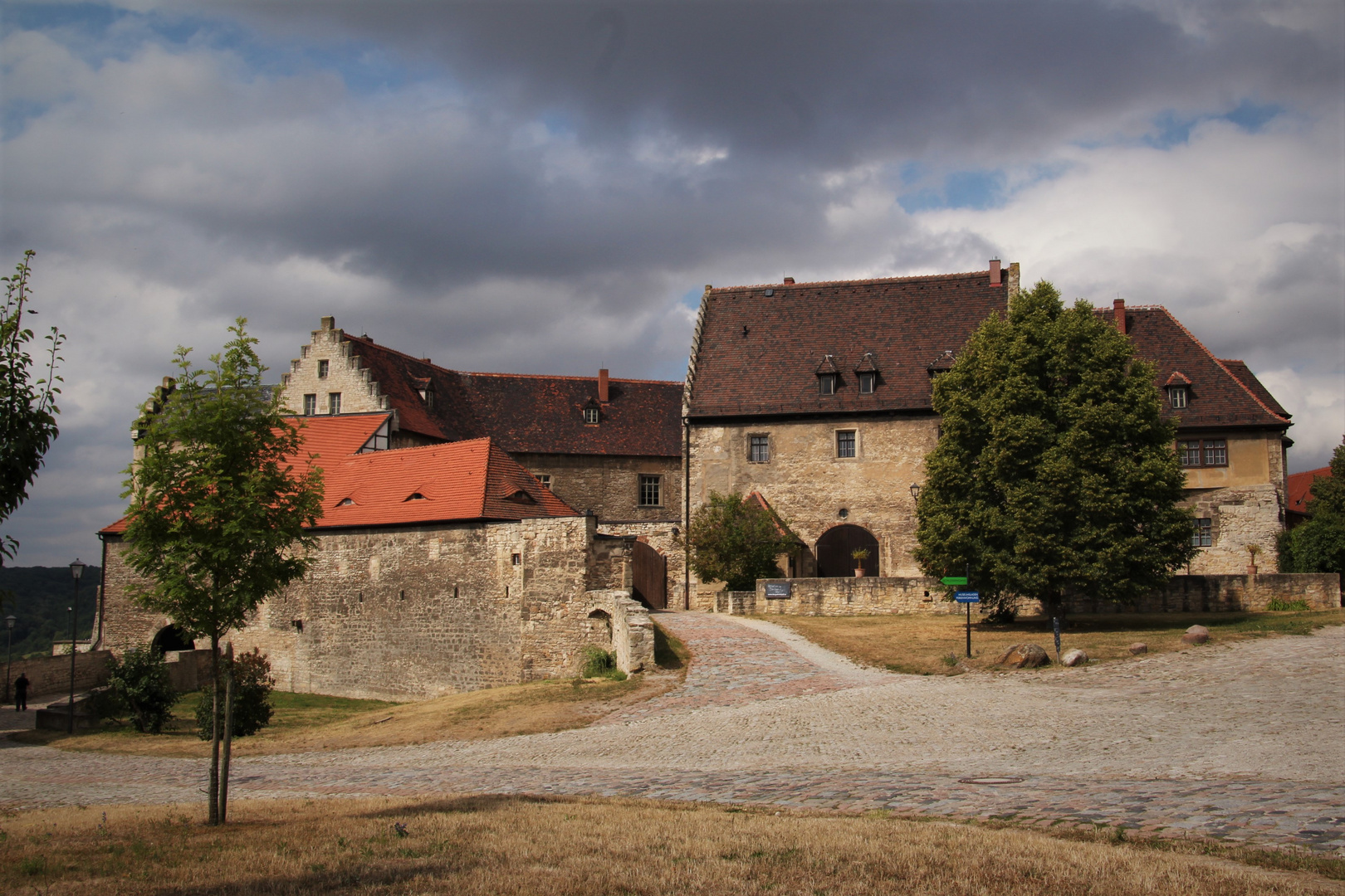 auf Schloss Neuenburg