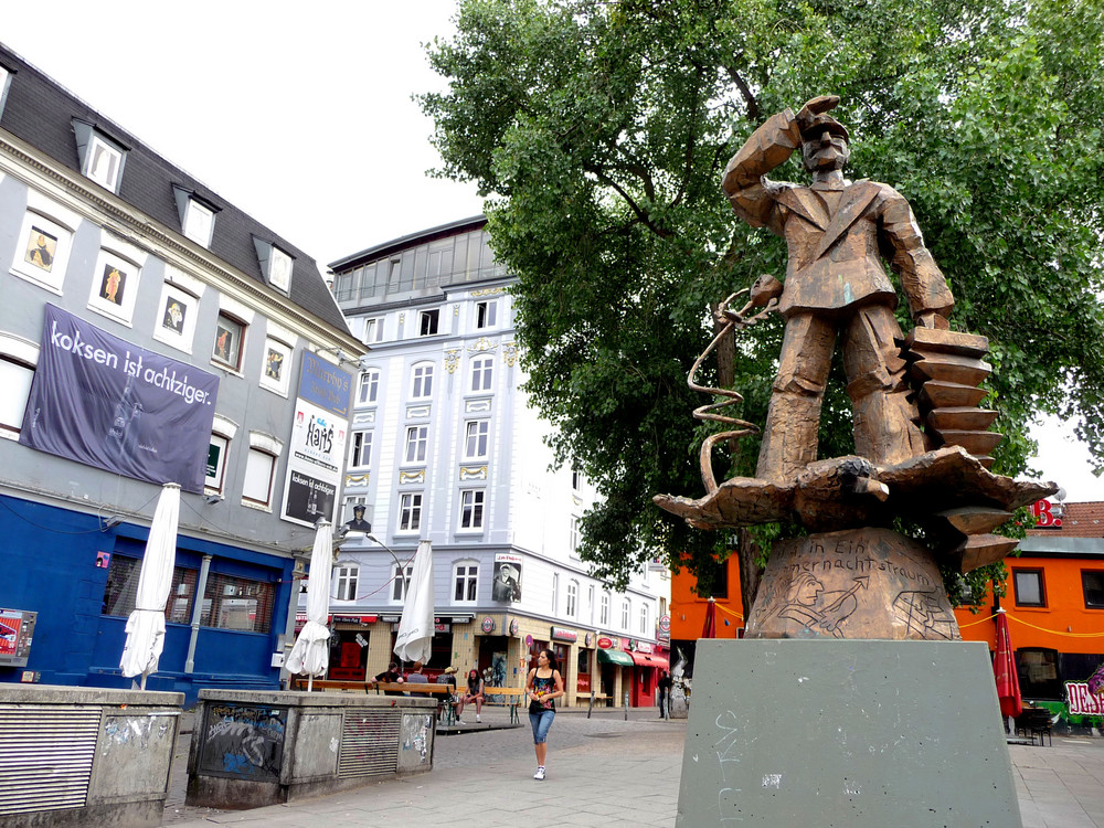 auf St. Pauli mittags halb zwei