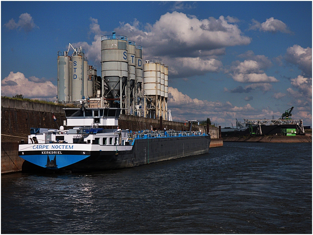 Auf Tour im Duisburger Innenhafen - 10.9.2015