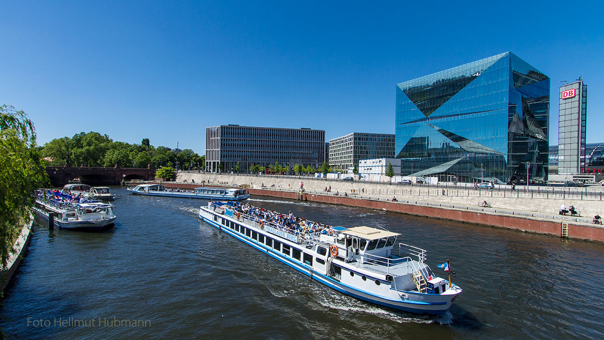 AUF UND AN DER SPREE. PFINGSTEN 2020 (CUBE #15)