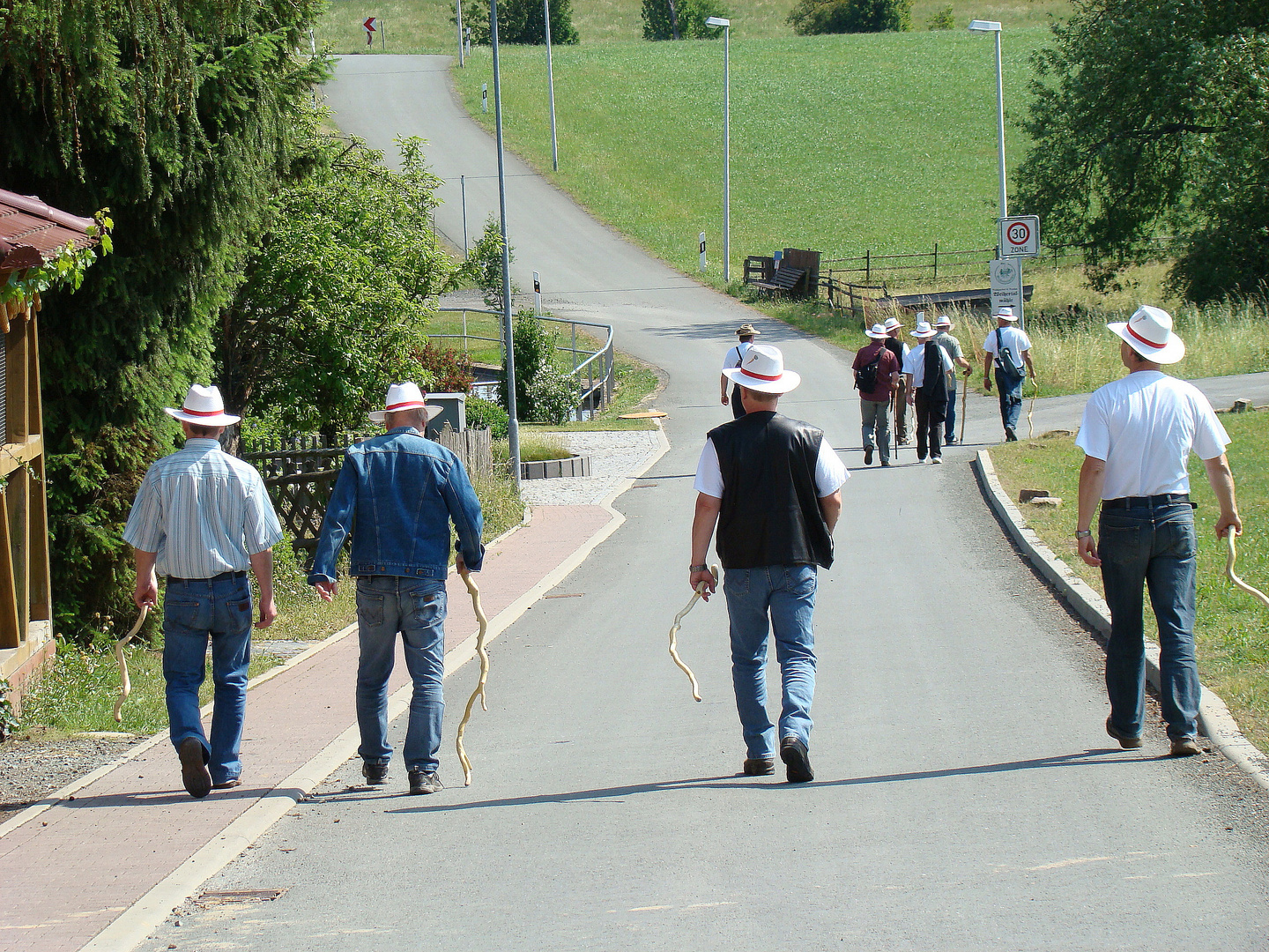 >>auf Wanderschaft