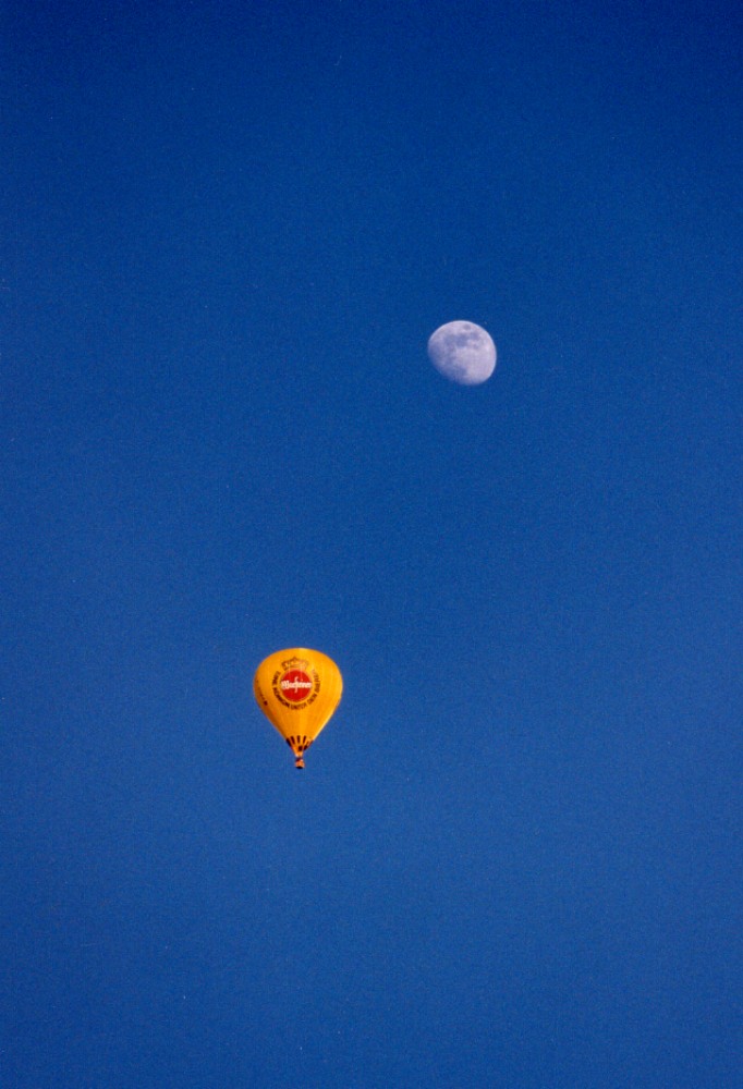 Auf zum Mond