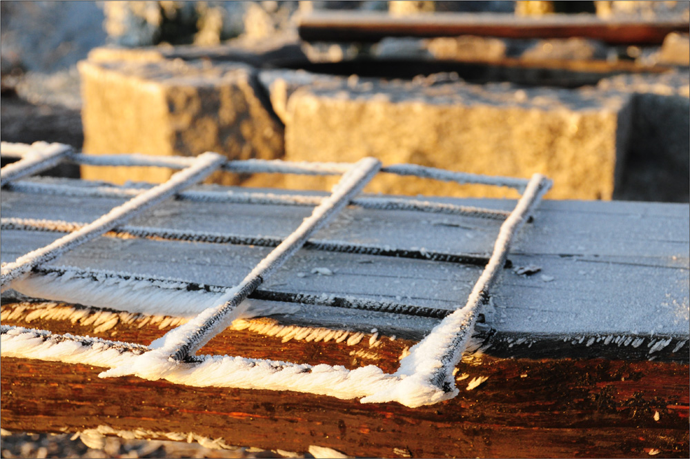 Auf zum Wintergrillvergnügen - an der Grillstelle auf dem Volkmarsberg