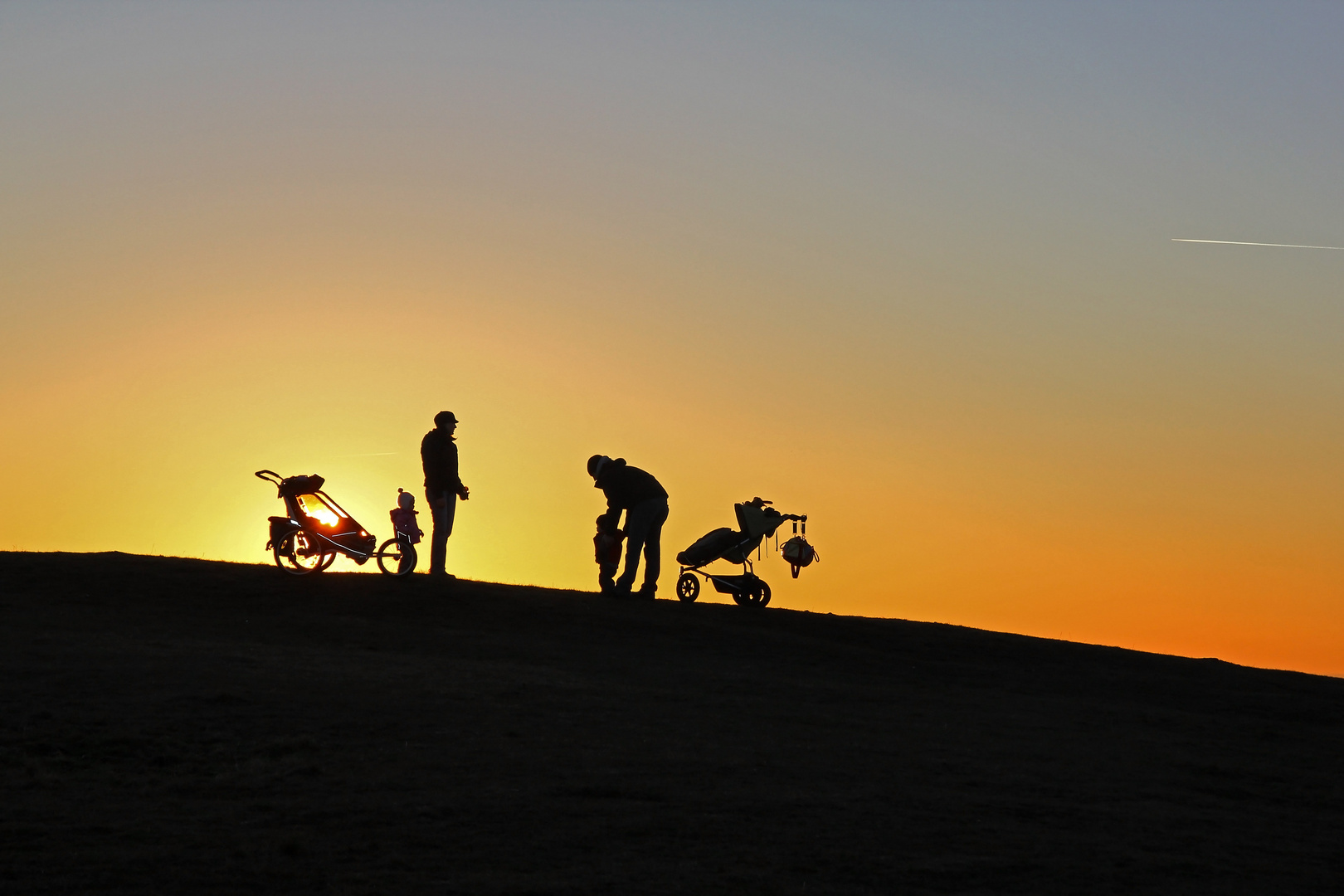 Aufbruchstimmung bei Sonnenuntergang