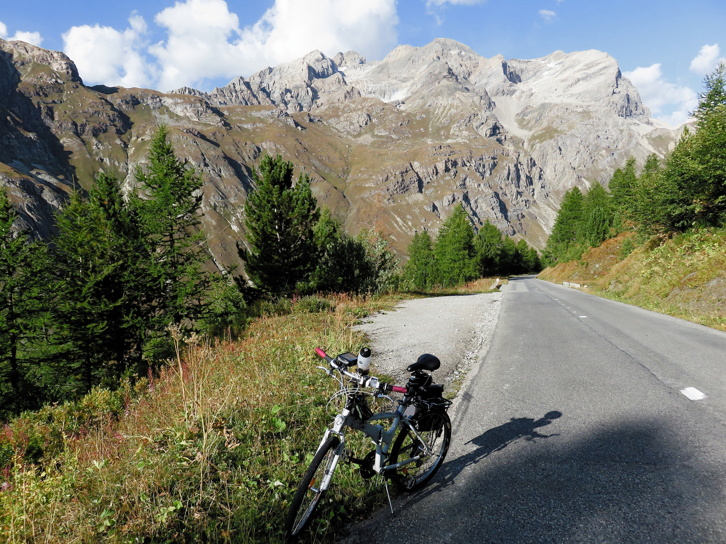 Auffahrt von Val d'Isère auf den Col de l'Iseran