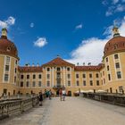 Auffahrt zu Schloss Moritzburg