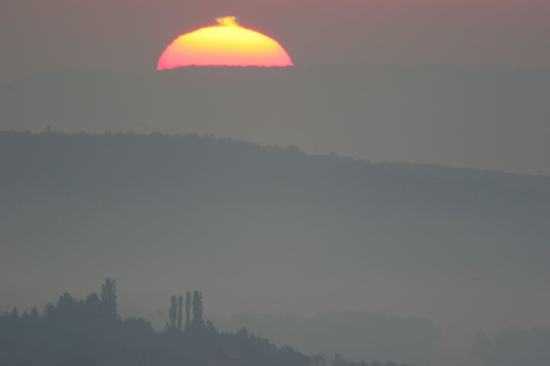 "Aufflackerne Sonne"