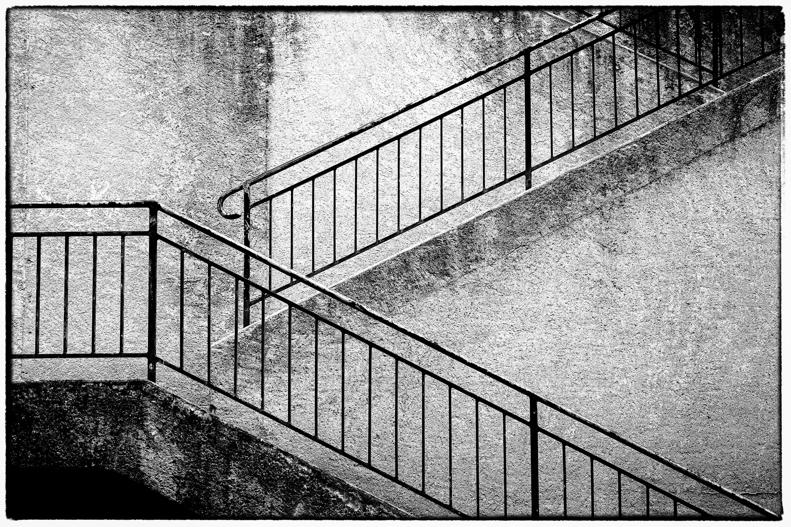 Aufgang Foto & Bild | street, alt, sw Bilder auf fotocommunity