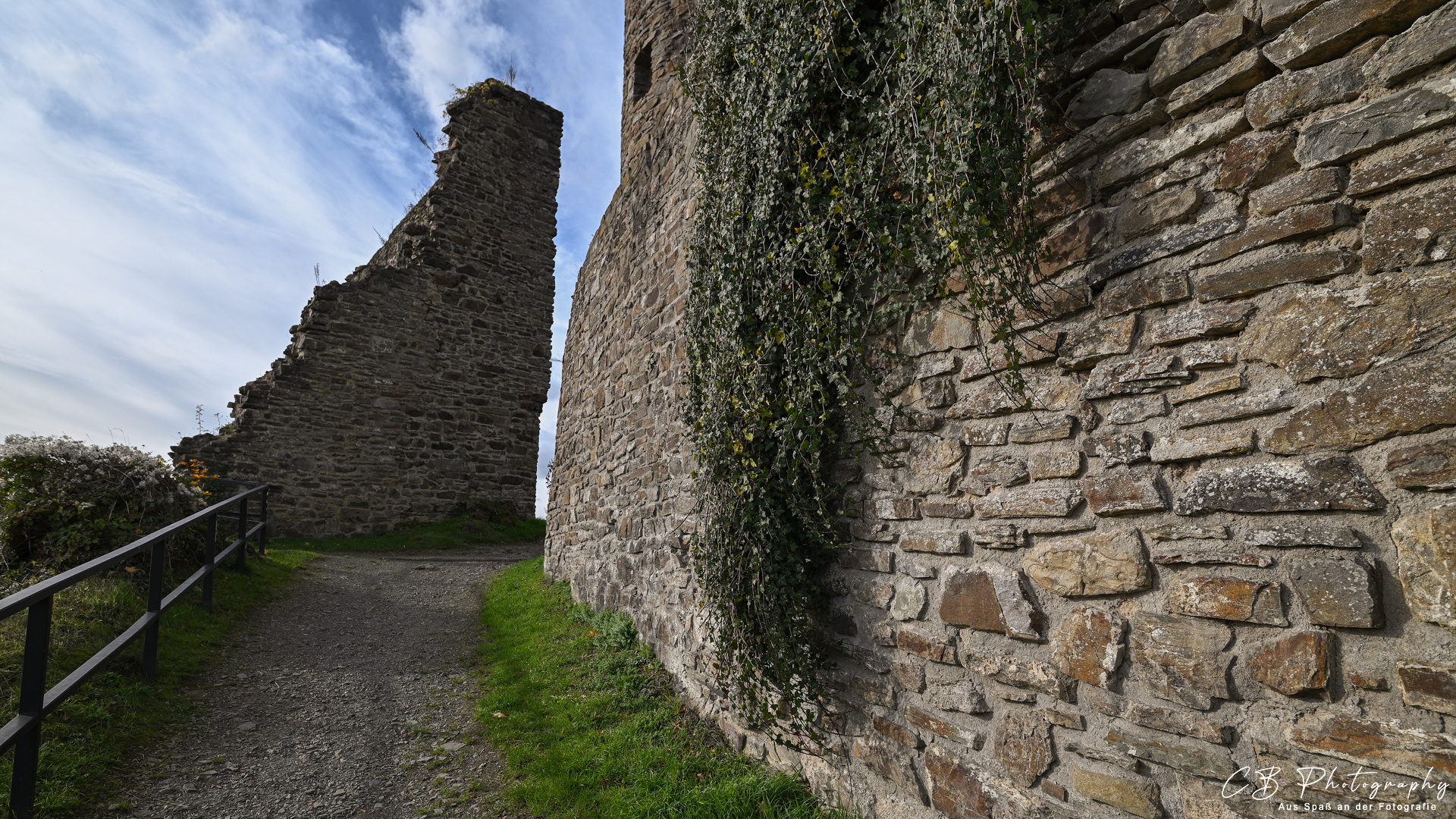 Aufgang zu Burgruine Windeck im Rhein Sieg Kreis