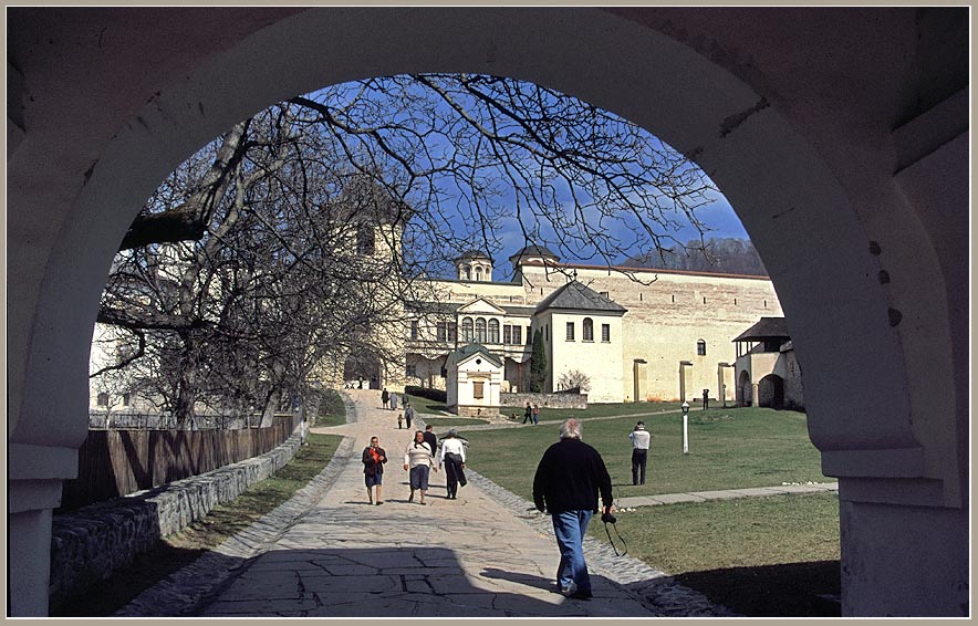 Aufgang zum Kloster