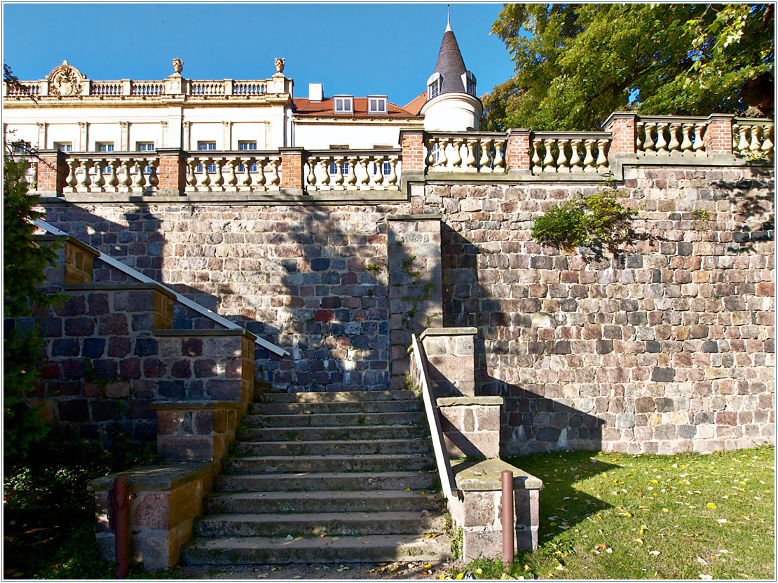 Aufgang zum Schloss