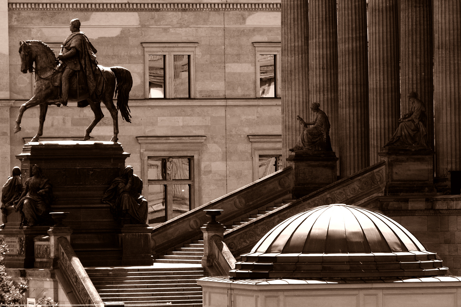 Aufgang zur Alten Nationalgalerie (Berlin)