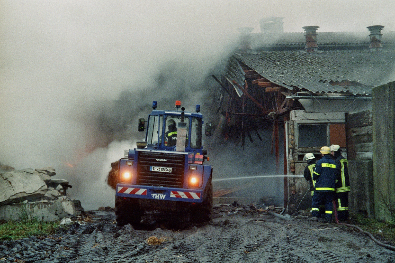 Aufräumen nach Scheunenbrand