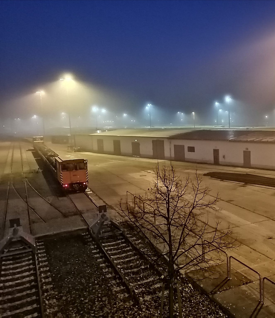 Aufs Abstellgleis im Nebel