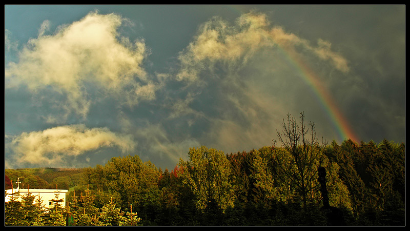 Aufsteigende Wolken