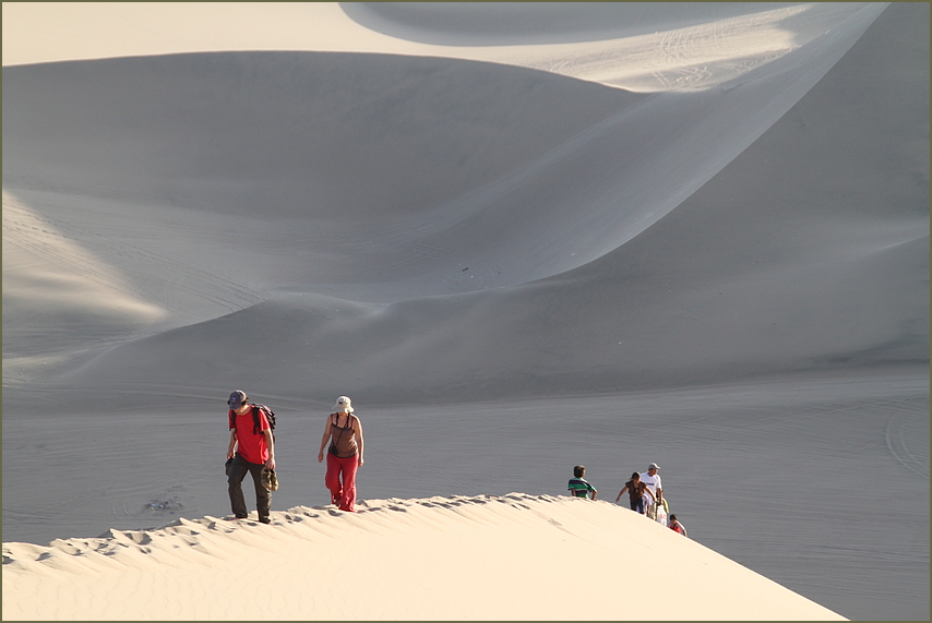 Aufstieg auf Sandduene ... in Peru +1Foto