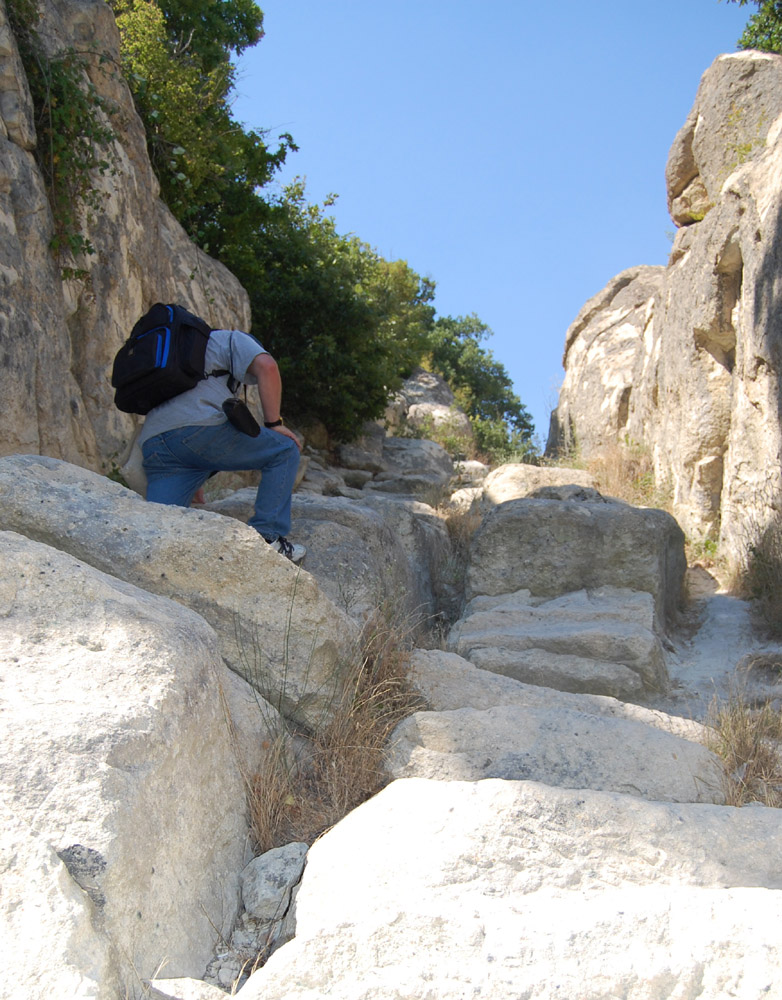 Aufstieg zum Heiligtum Perperikon