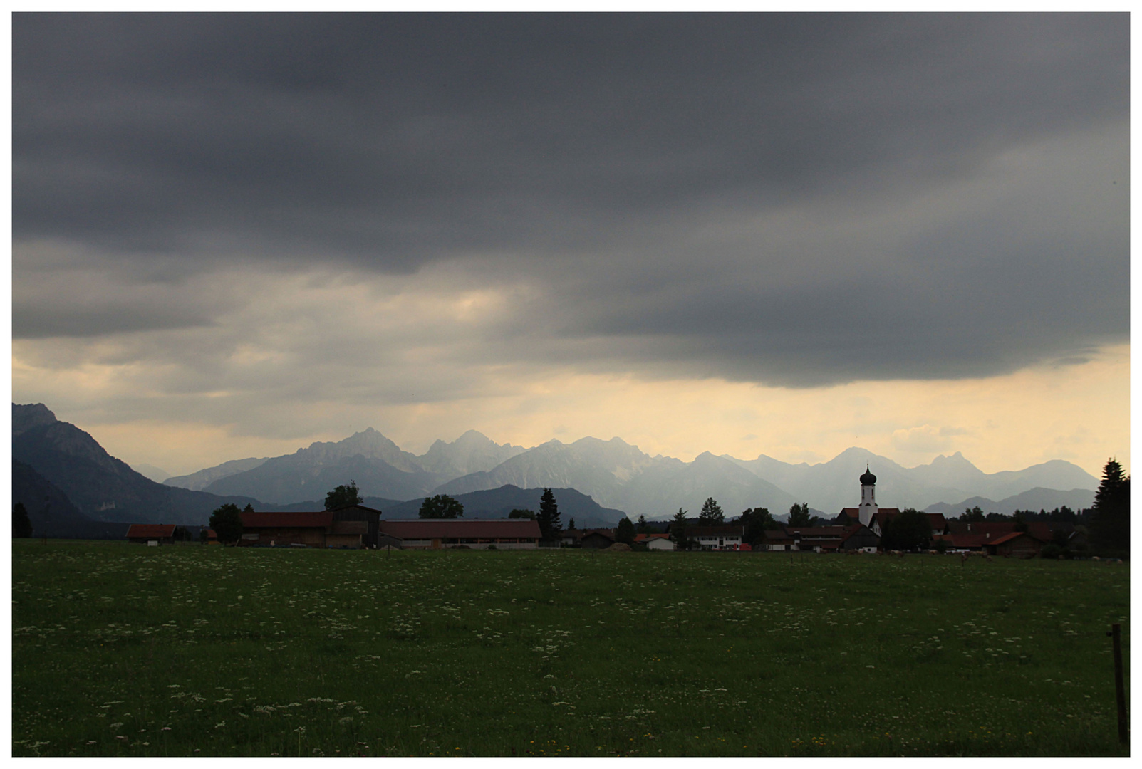 Aufziehendes Gewitter