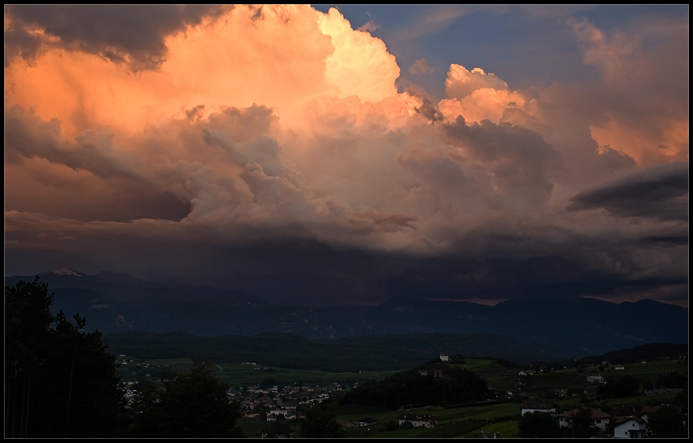 ~Aufziehendes Gewitter~