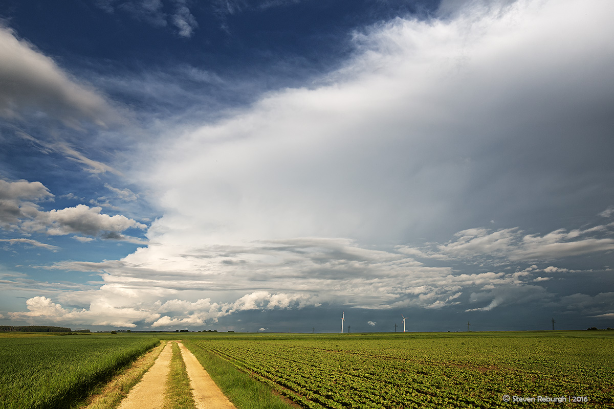 Aufziehendes Gewitter