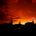 Aufziehendes Gewitter bei Sonnenuntergang