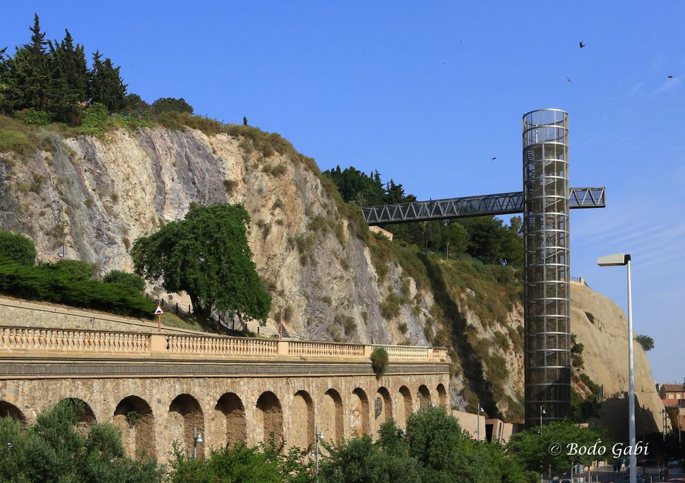 Aufzug zur Festung