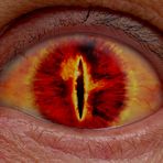 Auge feuer