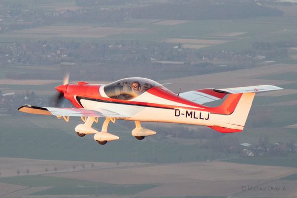 Augen nach vorne beim fliegen