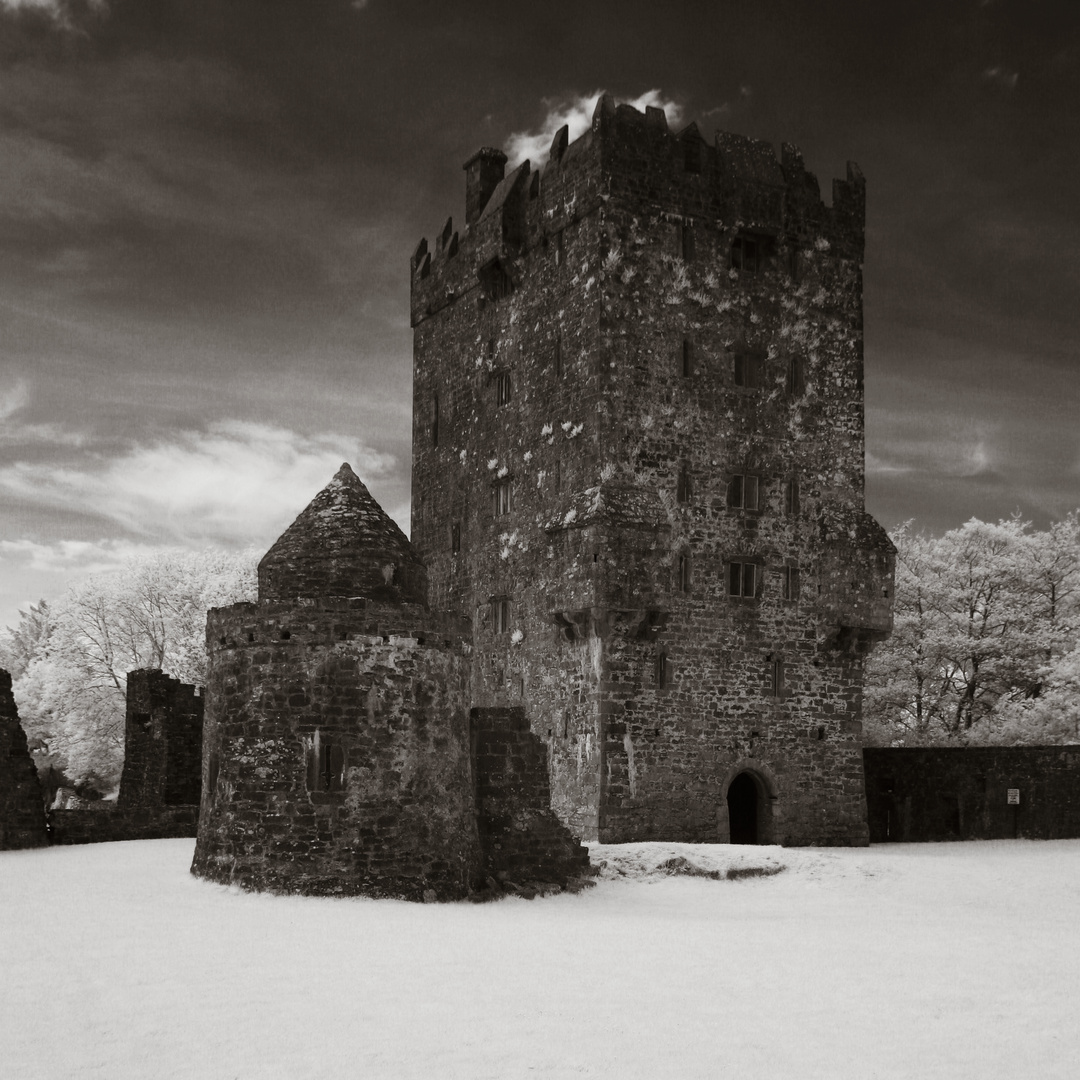 Aughnanure Castle