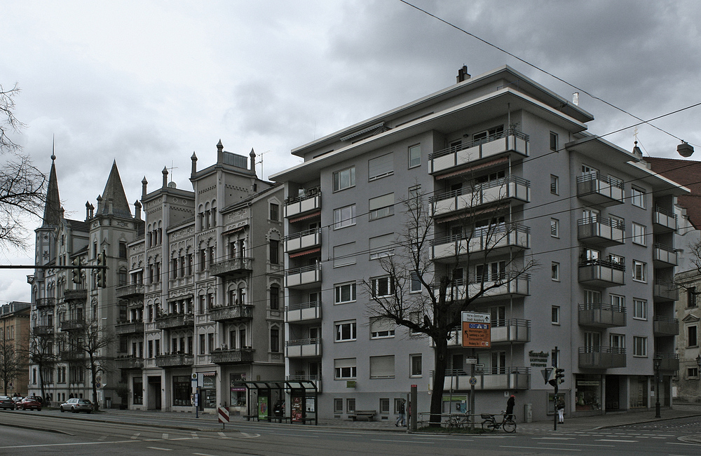 Augsburg: Gollwitzer-Häuser und 50er-Jahre-Bau