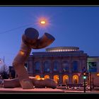 Augsburger Theater zur blauen Stunde