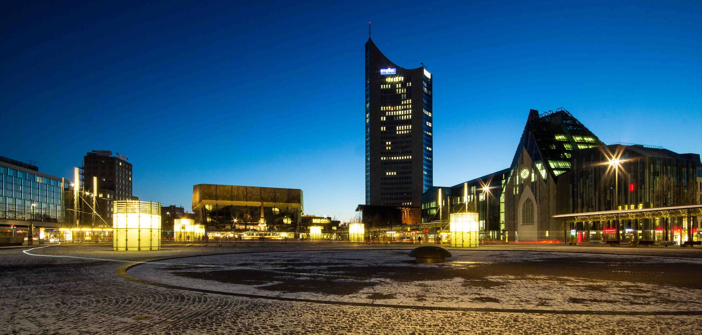 Augustus-Platz zur blauen Stunden