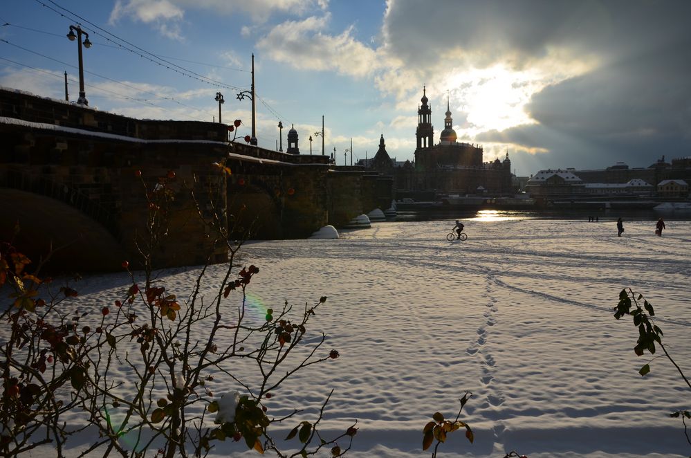 Augustusbrücke im Winter