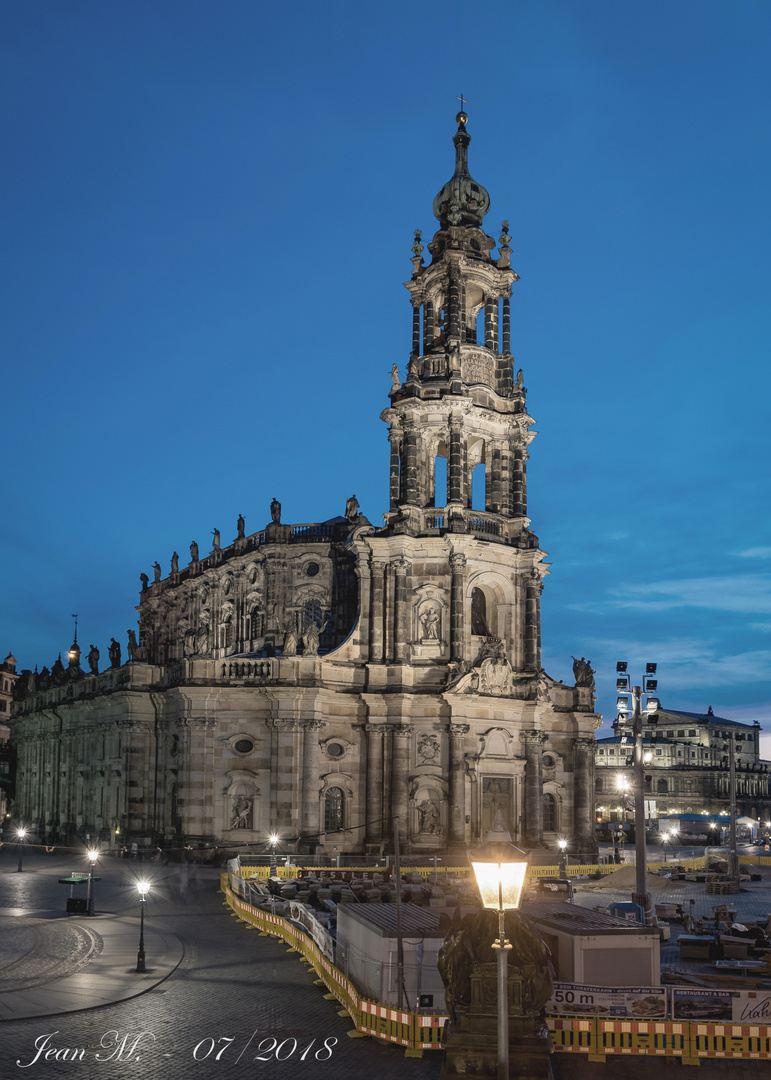 Augustusbrückenbaustelle am Schlossplatz